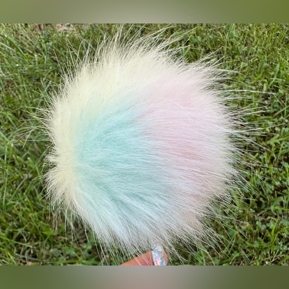 Justice Girls Tie Dye Unicorn Rainbow Pom Pom Fluffy Blue Pen with Tip Cover - Picture 3 of 16
